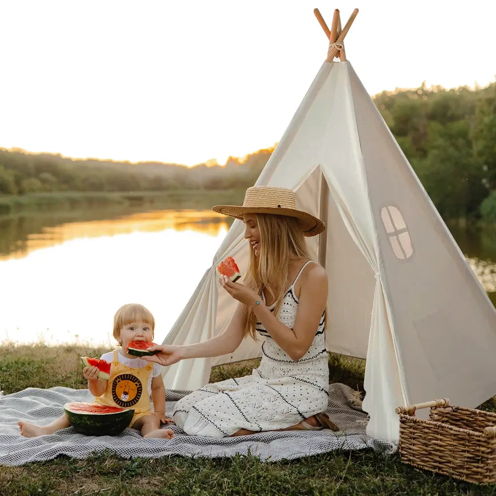 Hoveroo Adventure Teepee - Premium Kids Teepee Tent